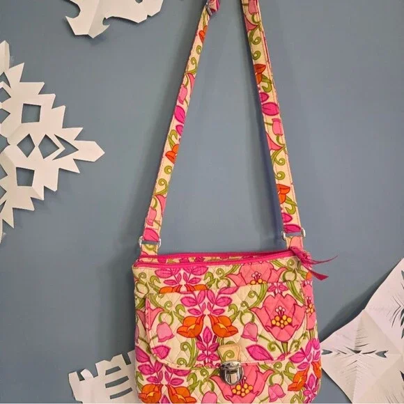 Vera Bradley Vibrant Pink & Orange Floral Quilted Crossbody Purse w/wallet - Picture 7 of 7